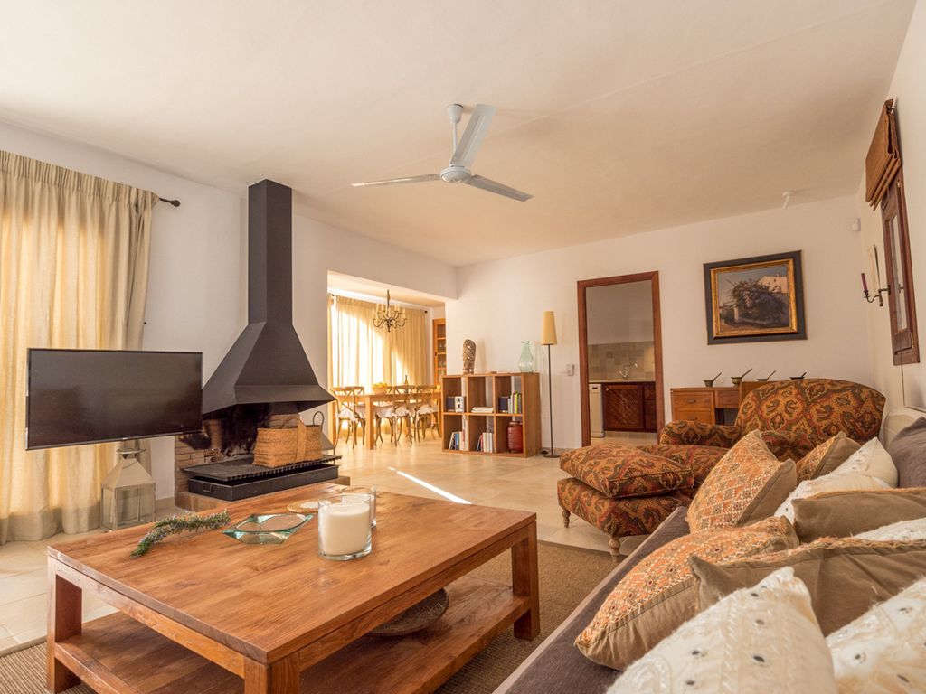 Casa Cigne Ibiza Olivers Travels 3