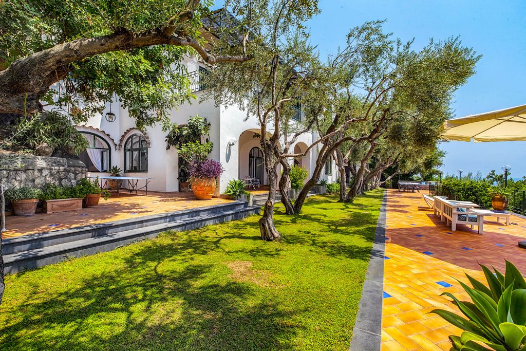 Villa Limoncello Amalfi Coast Olivers Travels 02