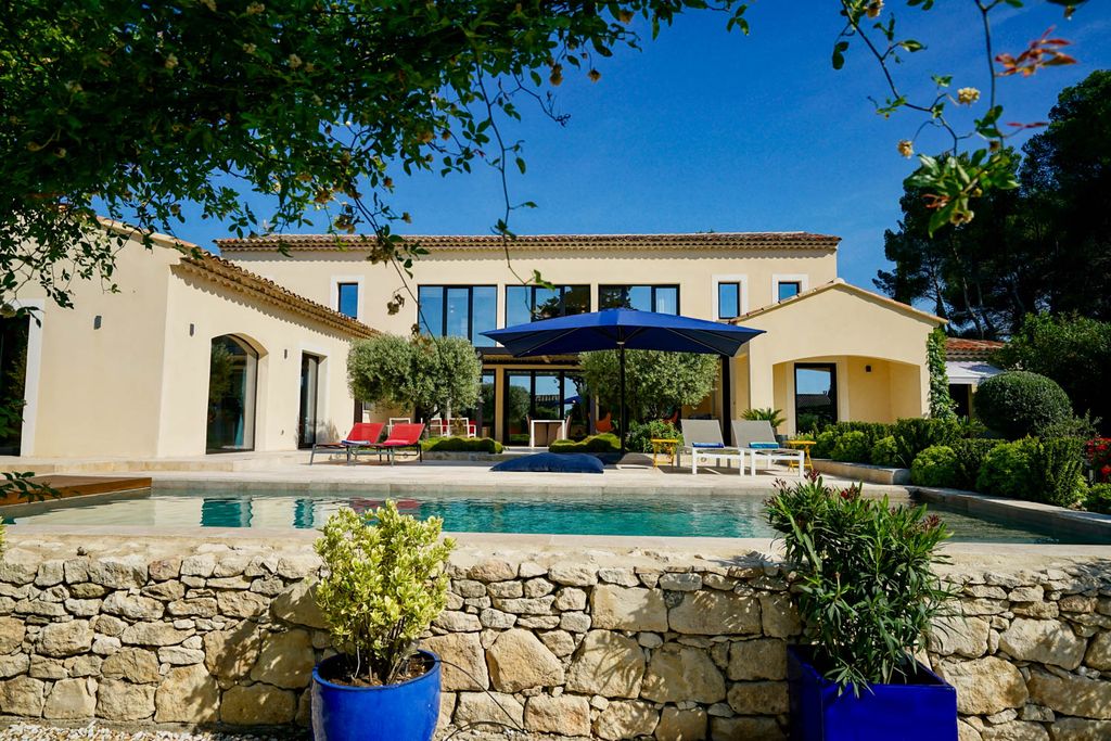 Les Deux Oliviers Provence CH OliversTravels 4
