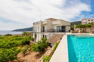 Villa Vendi Vis Olivers Travls 1