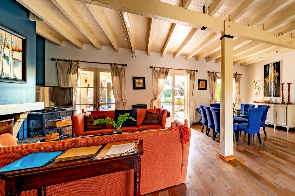 Villa Shambhala Dordogne Olivers Trvls 4