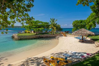 Fortlands Point on the Beach Jamaica Olivers Travels1