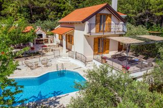 Villa Zeljka Dalmatia Coast Olivers Travels 15