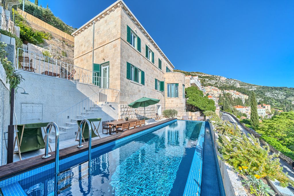 Villa Emaline Dubrovnik Olivers Travels 1
