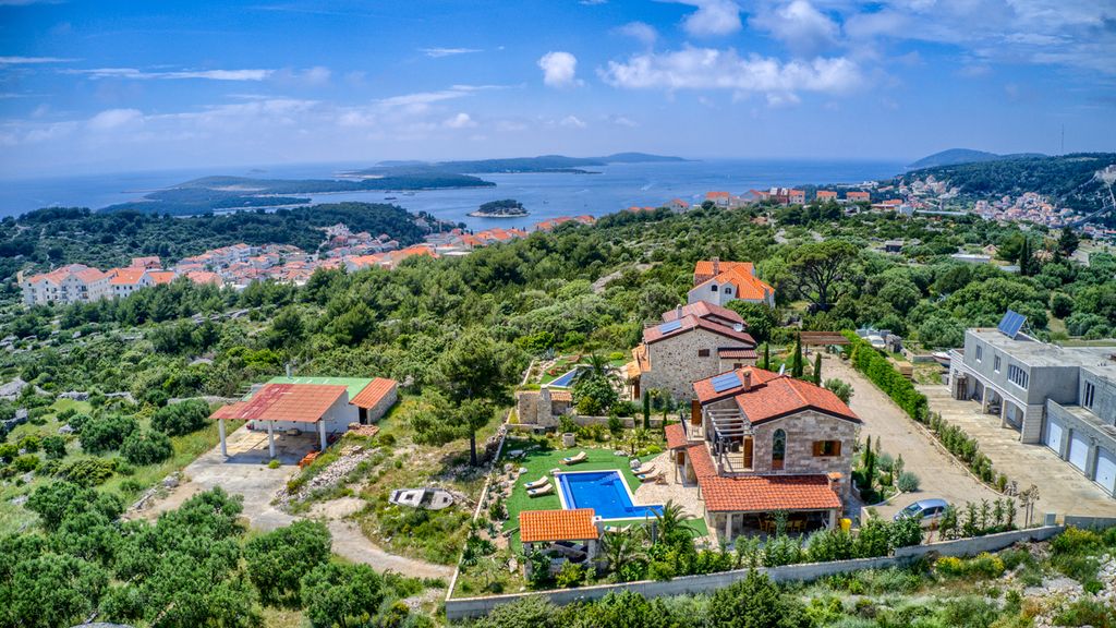 Hvar Stonehouse Hvar Olivers Travels 2