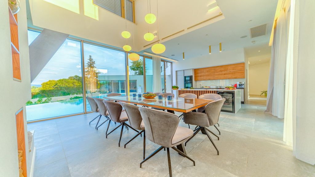 Villa Raelyn Dalmatia Coast Olivers Travels 3