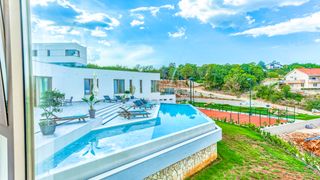 Villa Lilian Dalmatia Coast Olivers Travels 20