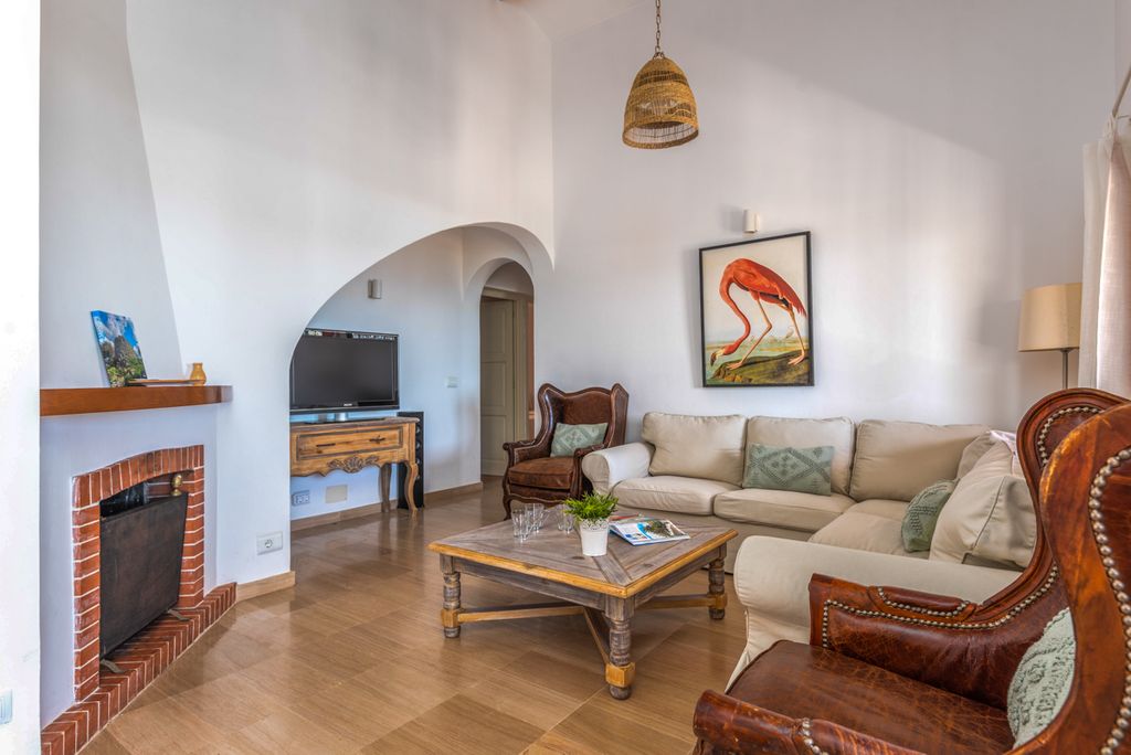 Villa Alaior Menorca Olivers Travels 3