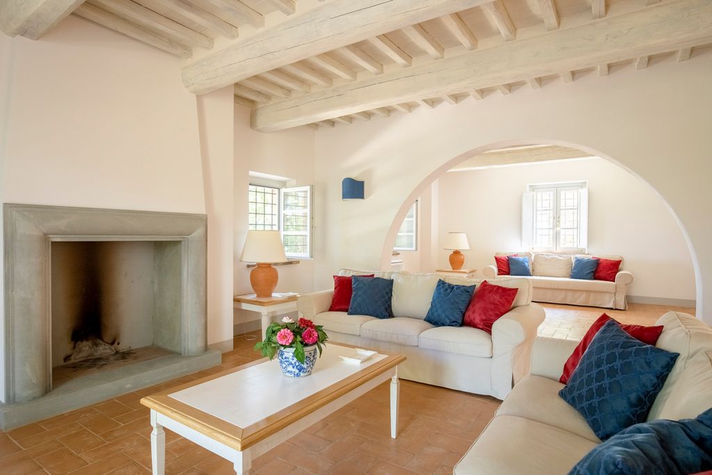 Fonte Igea Tuscany Olivers Travels 3