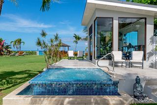 Azurite Jamaica Olivers Travels5