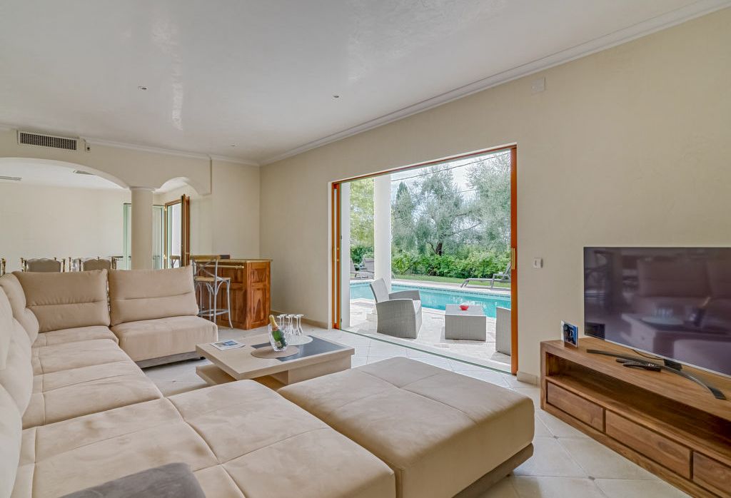 Maison Iwana French Riviera Olivers Travels 2