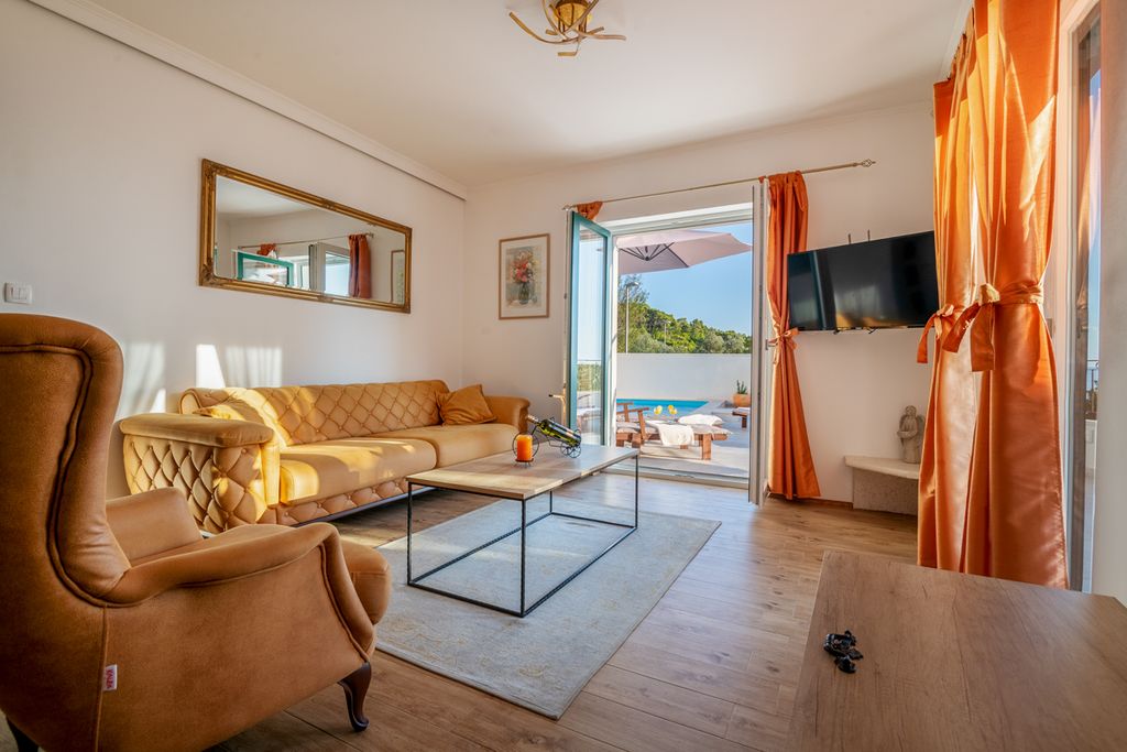 Villa Rijabela Dalmatia Olivers Travels 3