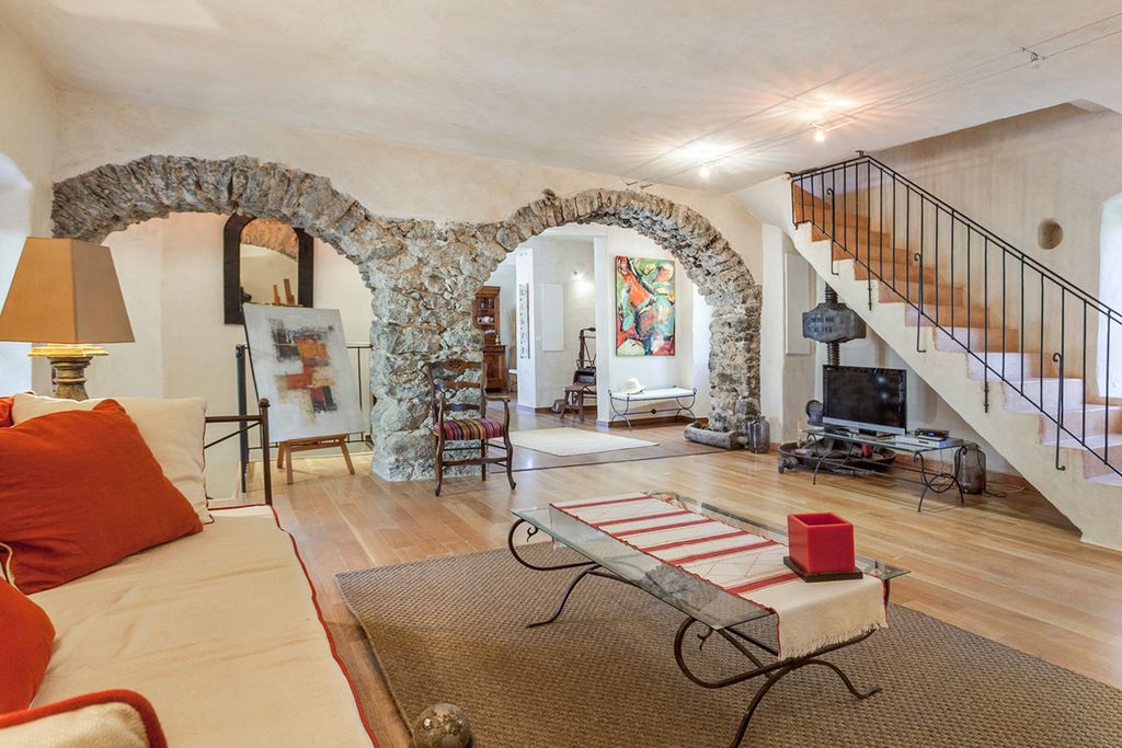 L Huilerie Corsica Olivers Travels 4