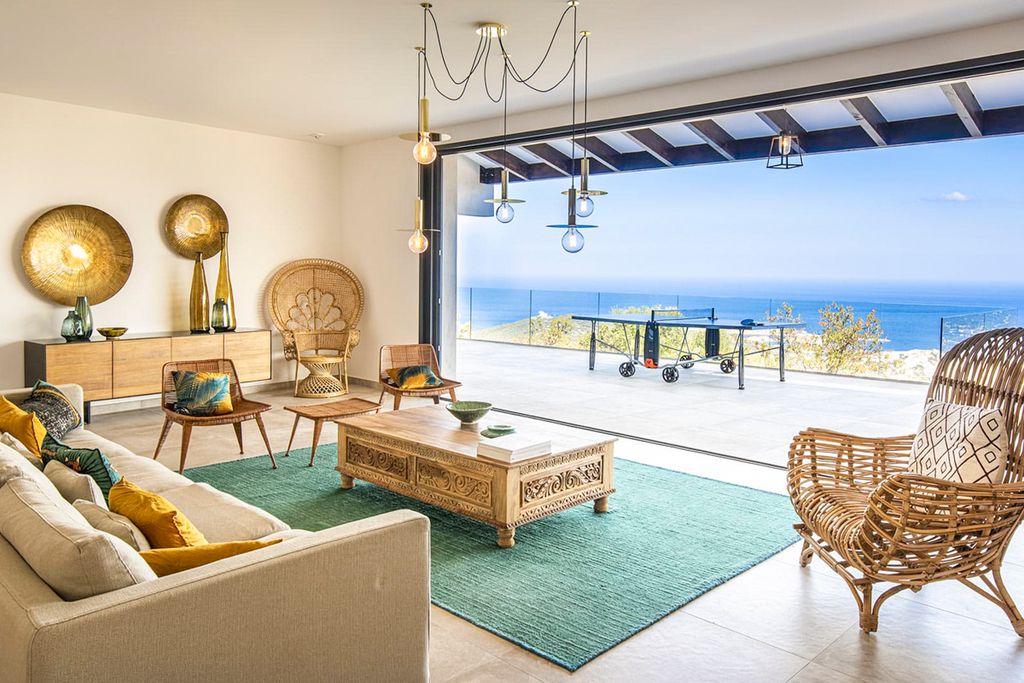 Villa Panoramique Corsica Olivers Travels 3