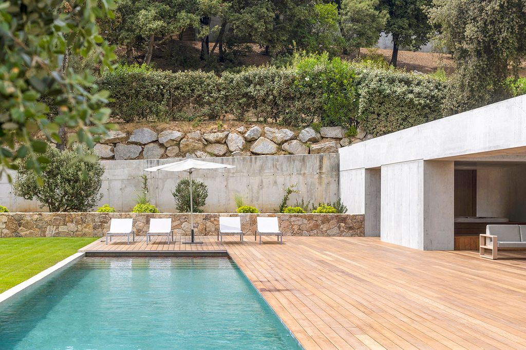 Villa en Bois Corsica Olivers Travels 2
