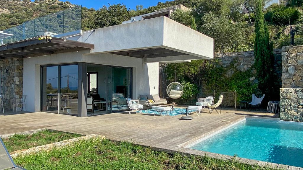 Villa Motif Corsica France Olivers Travels 2