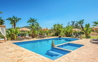 Finca Melvin Ibiza Olivers Travels 01