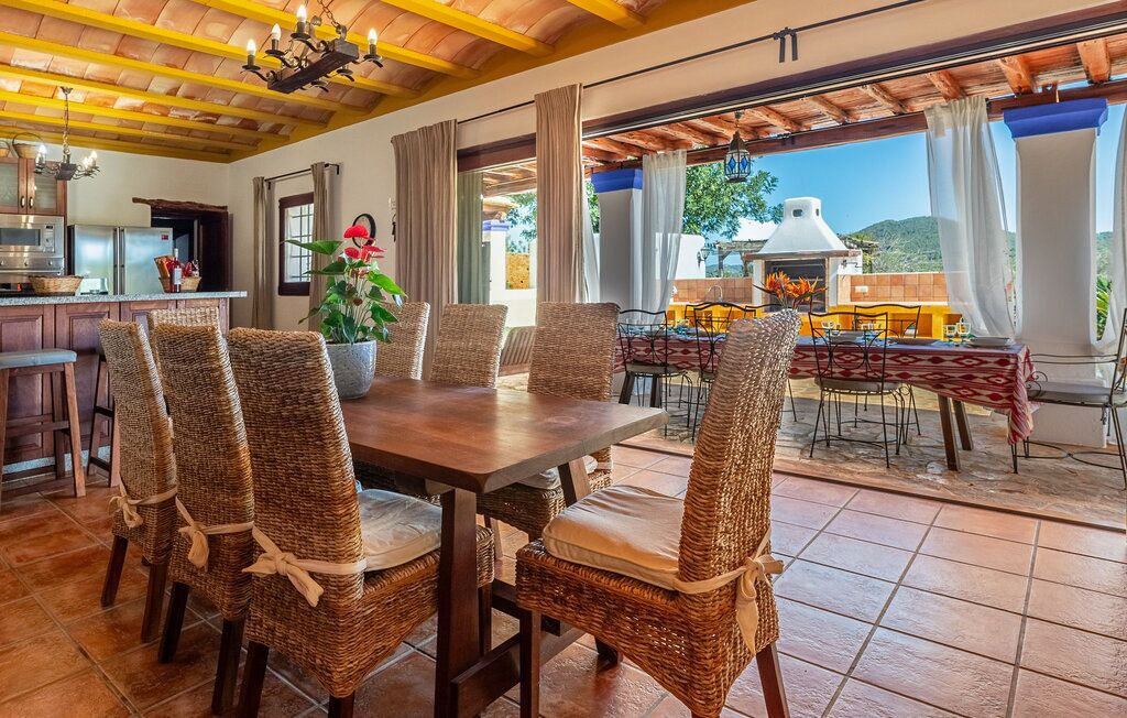 Finca Melvin Ibiza Olivers Travels 04