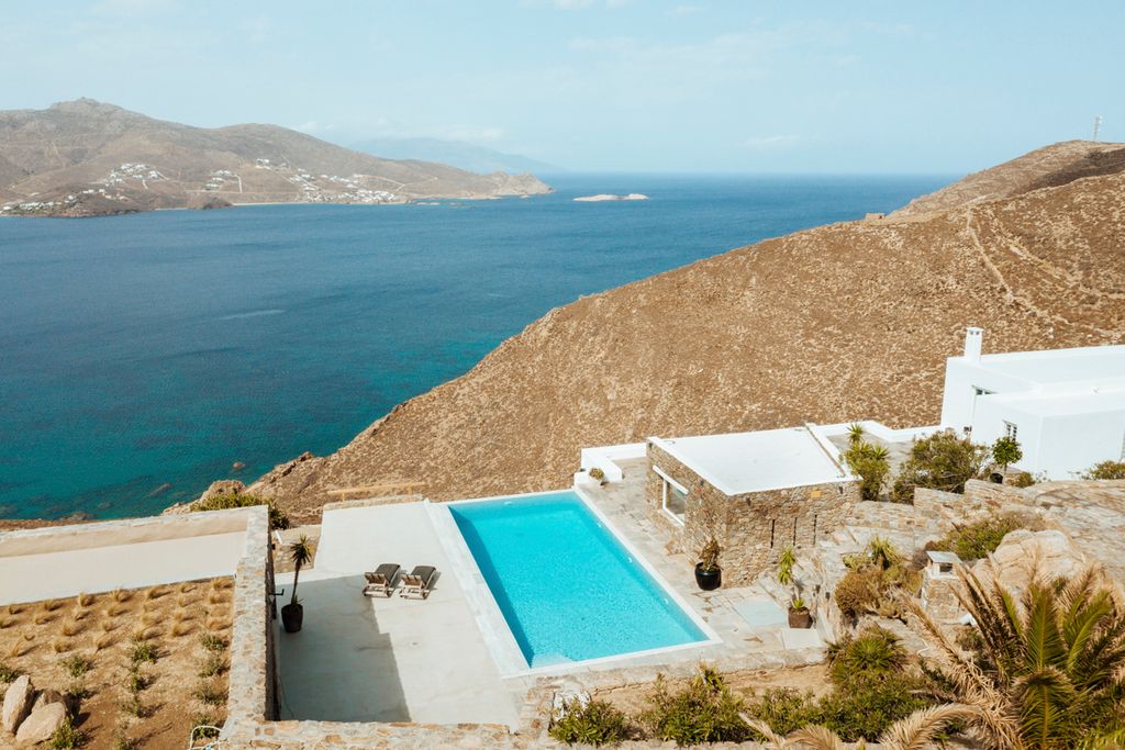 Villa Mykonos Roc Main Mykonos Olivers Travels 1