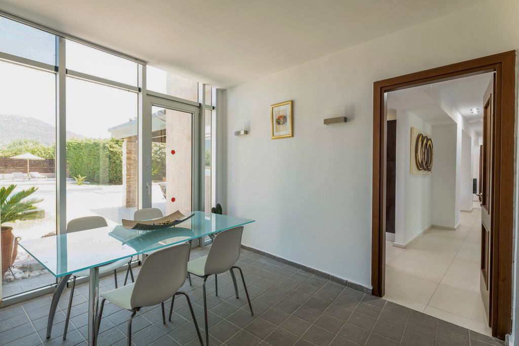 Villa Vasilef Rhodes Olivers Travels 5