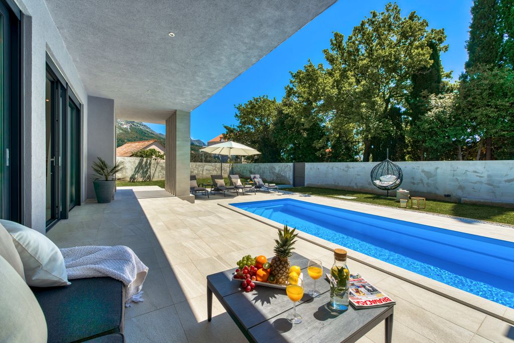 Villa Emilija Dubrovnik Olivers Travels 2