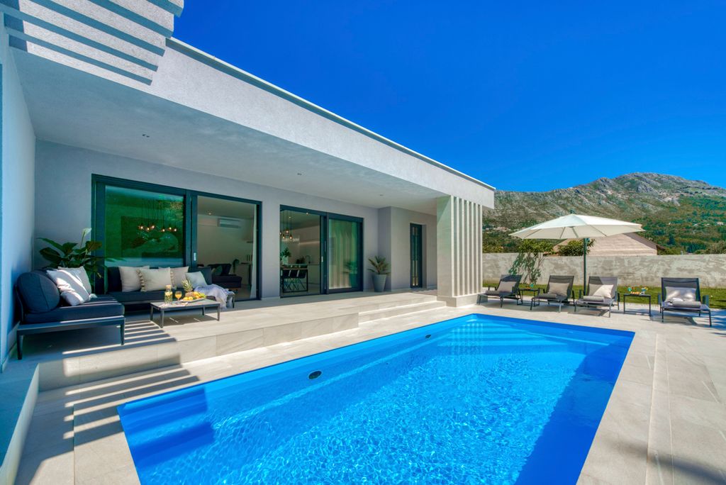 Villa Emilija Dubrovnik Olivers Travels 5