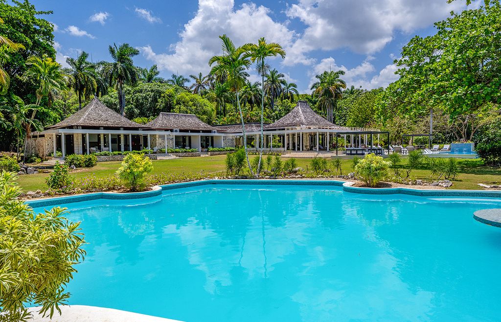 Noble House On The Beach Jamaica Olivers Travels 1