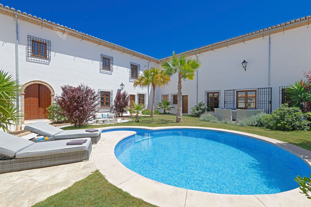 Cortijo Don Cristobal Andalucia Olivers Travels 29