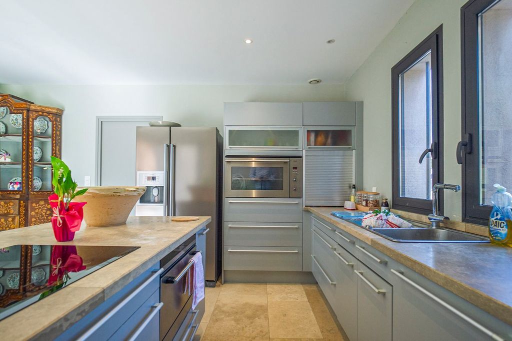 Villa Victoire Provence Olivers Travels 4