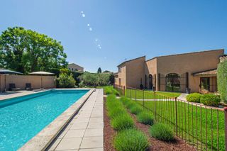Villa Victoire Provence Olivers Travels 1
