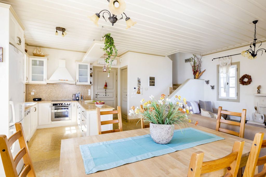 Villa Kouzounos Peloponnese Olivers Travels 4