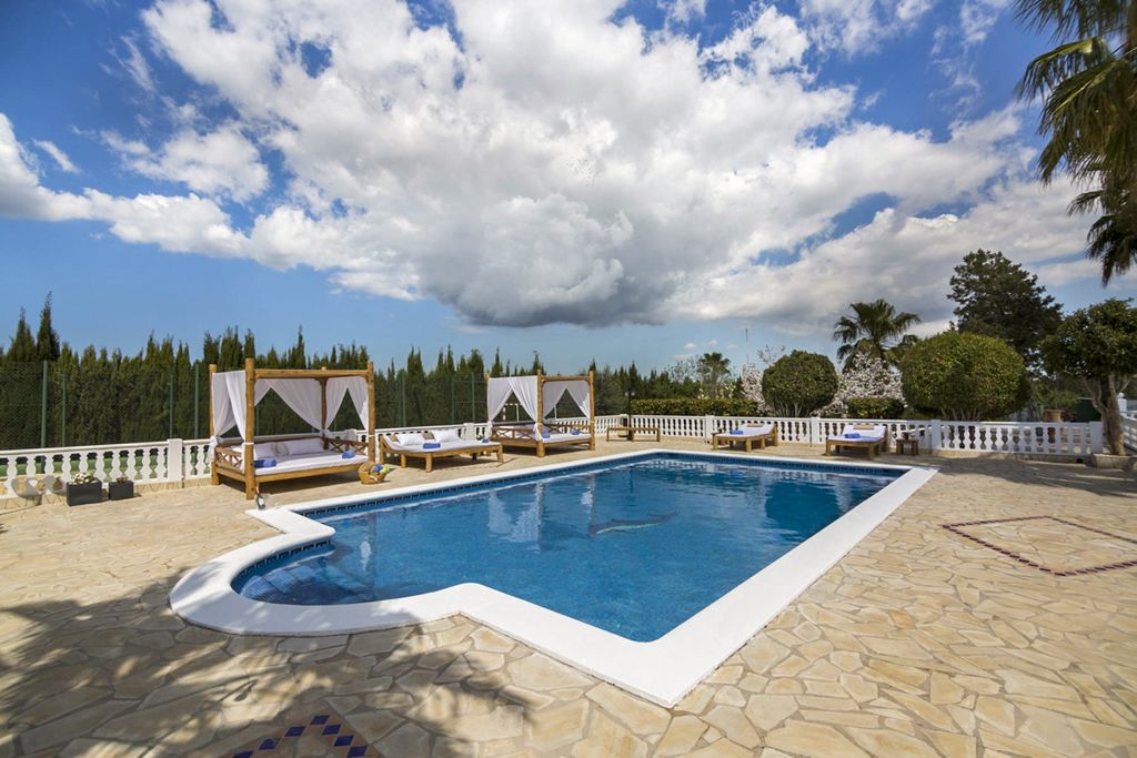 Villa Bibo Ibiza Olivers Travels 2