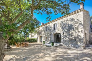 Maison Cesaire Provence OliverTravels 1