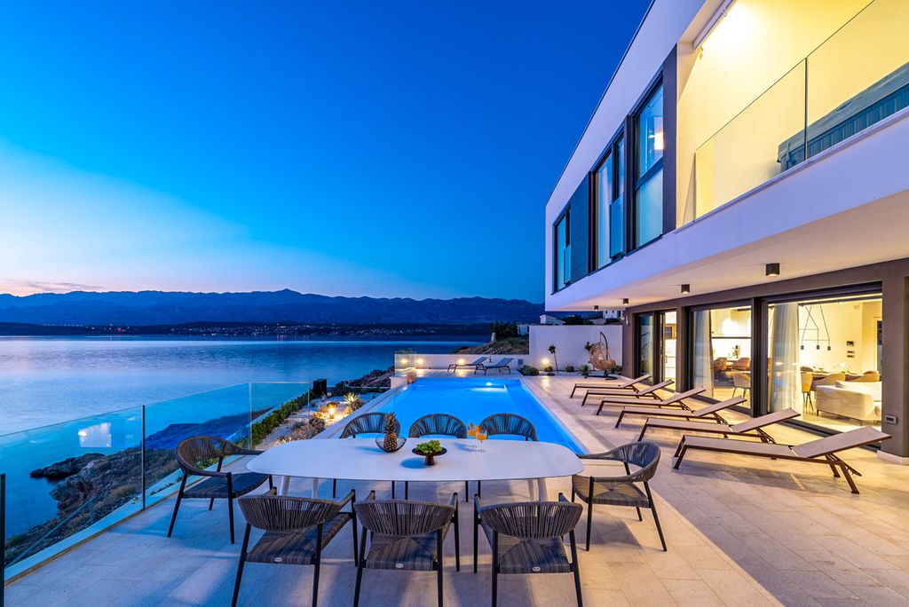 Villa Tia Dalmatia Coast Olivers Travels 48