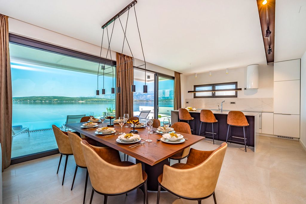 Villa Tia Dalmatia Coast Olivers Travels 4