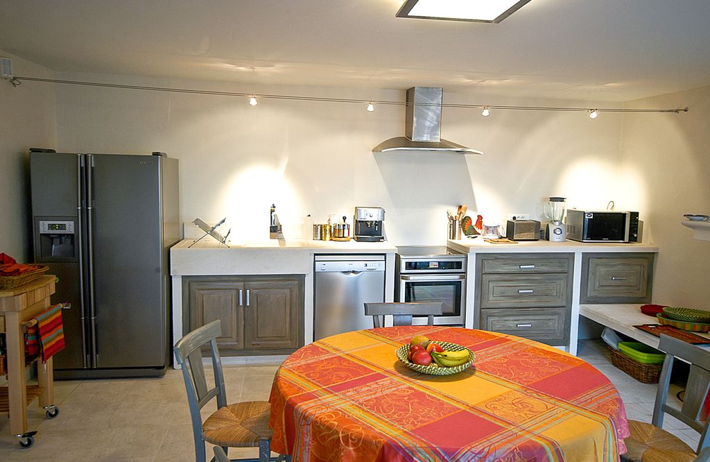 Maison Bouton De Rose Provence Olivers Travels 5