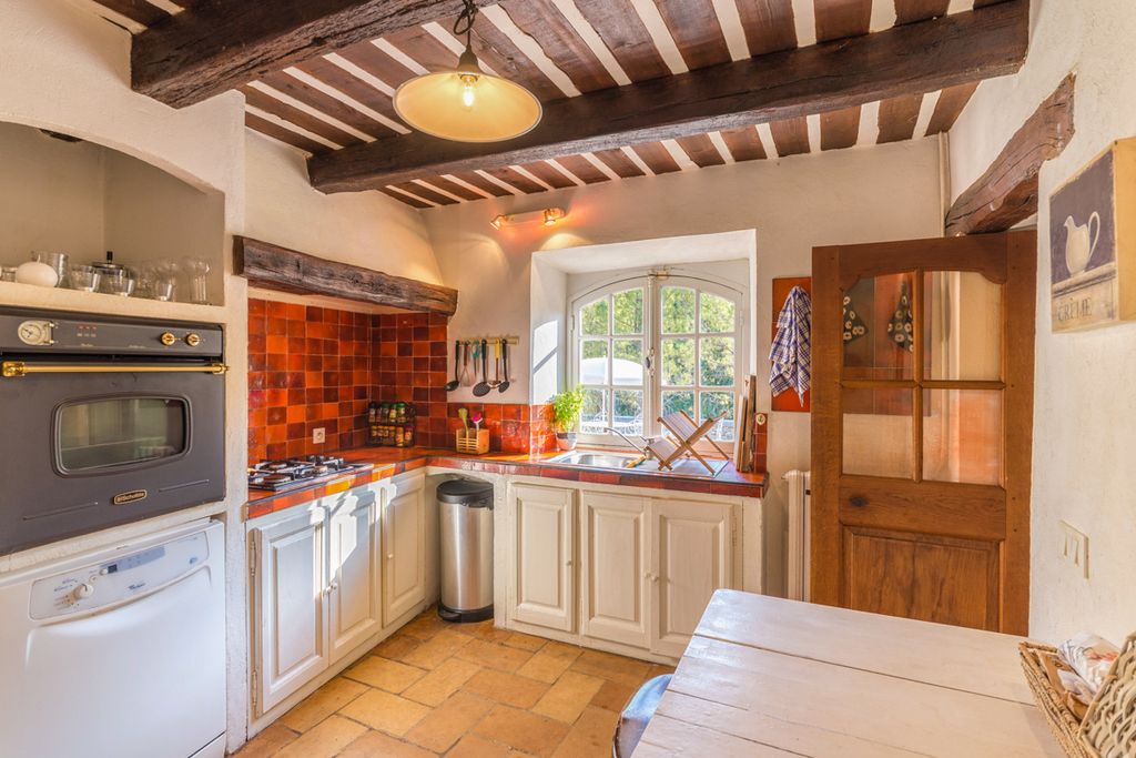 Maison Myrtille Provence Olivers Travels 5