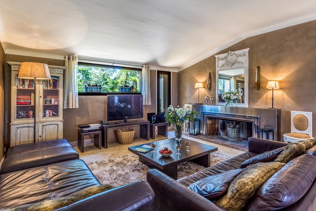 Villa Ripet Provence Olivers Travels 3