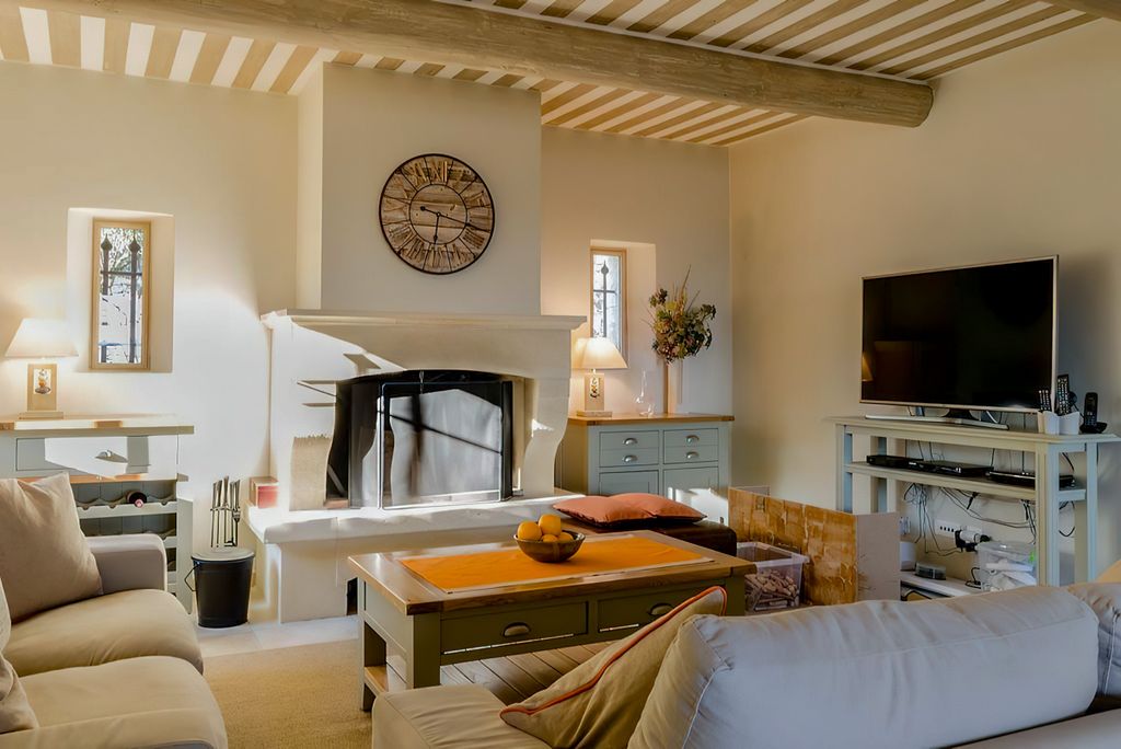 Villa Gordes Provence Oliver s Travels 1 3 01
