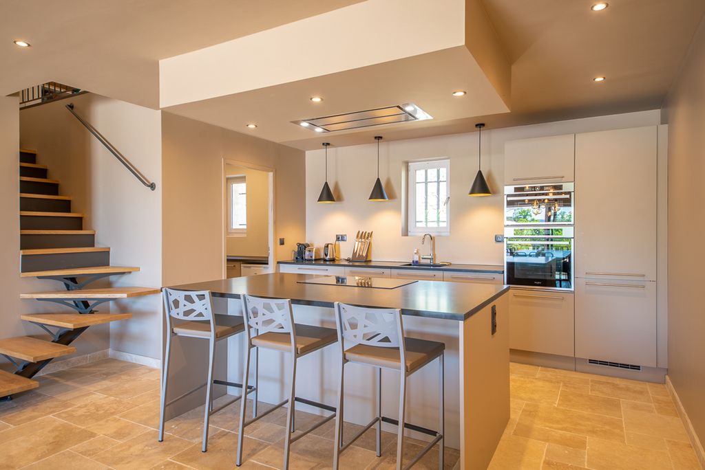 Maison Bras Provence Olivers Travels 4