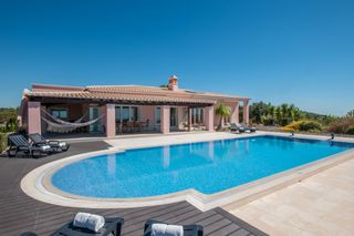 Villa Mujeira Estoi Olivers Travels 1