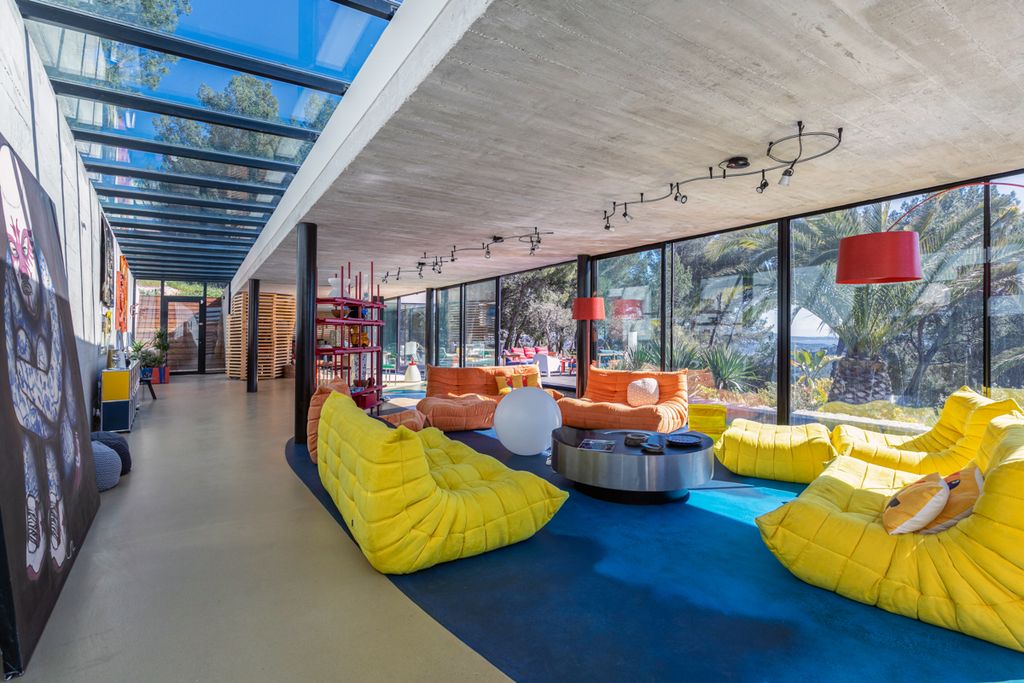 Villa Cousteau French Riviera Olivers Travels 3