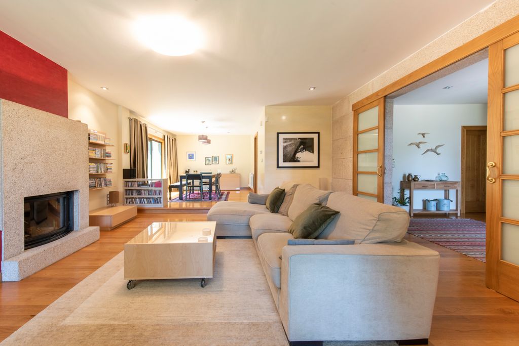 Villa Boatina Galicia Olivers Travels 4 01