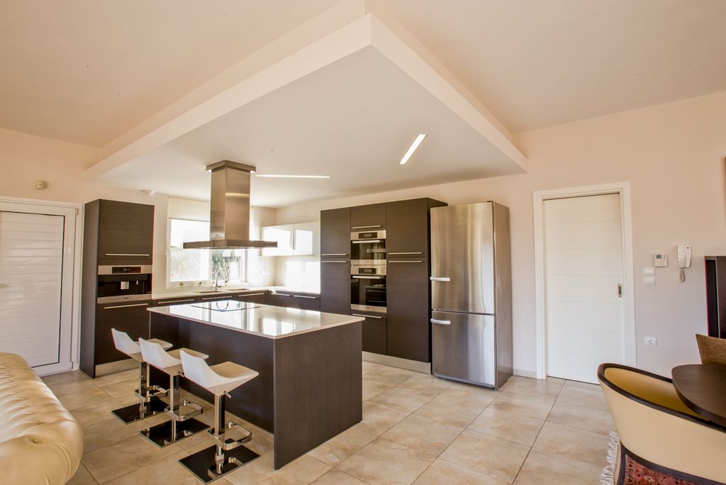 Villa Posidonia Mainland Greece Olivers Travels 4