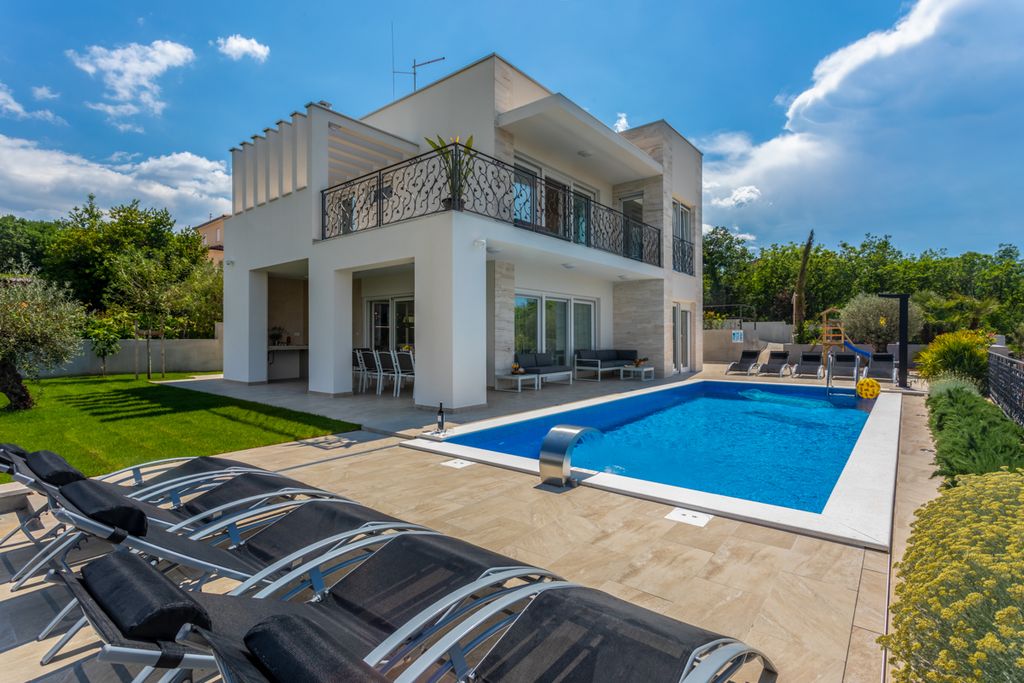 Villa Zorana Krk Olivers Travels 1