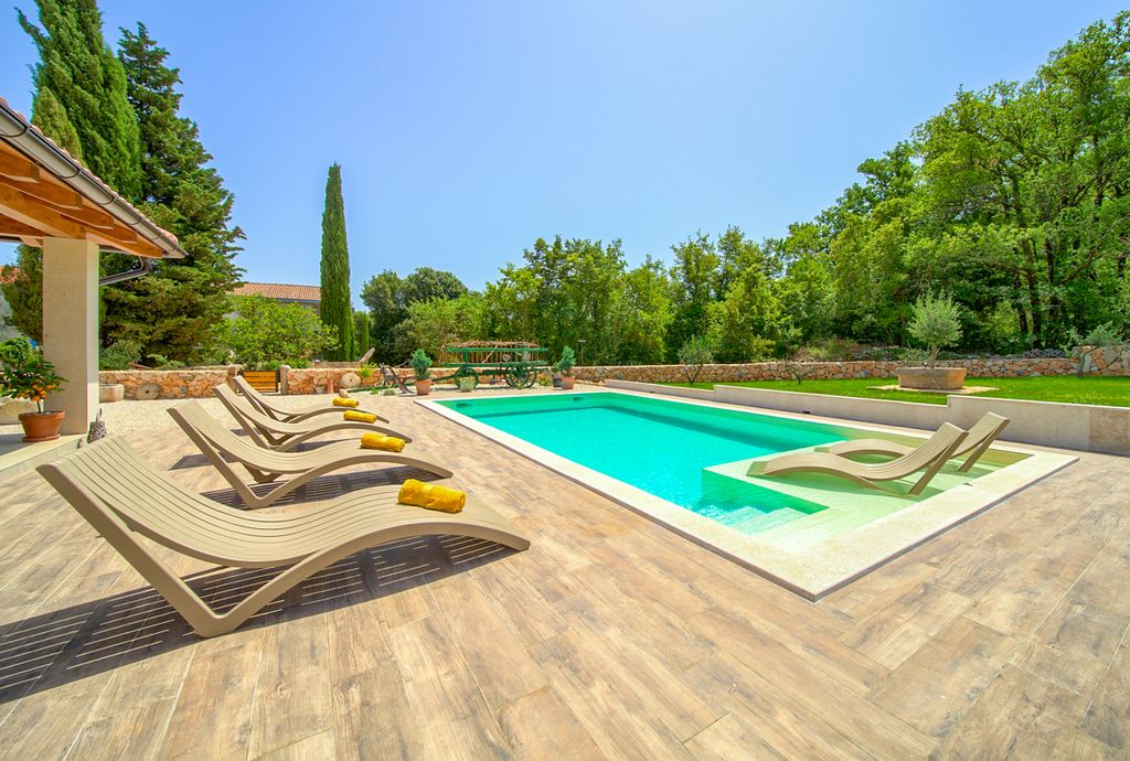 Villa Kadulja Krk Olivers Travels 2