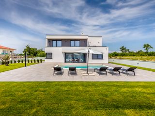 Villa Lovre Istria Olivers Travels 1