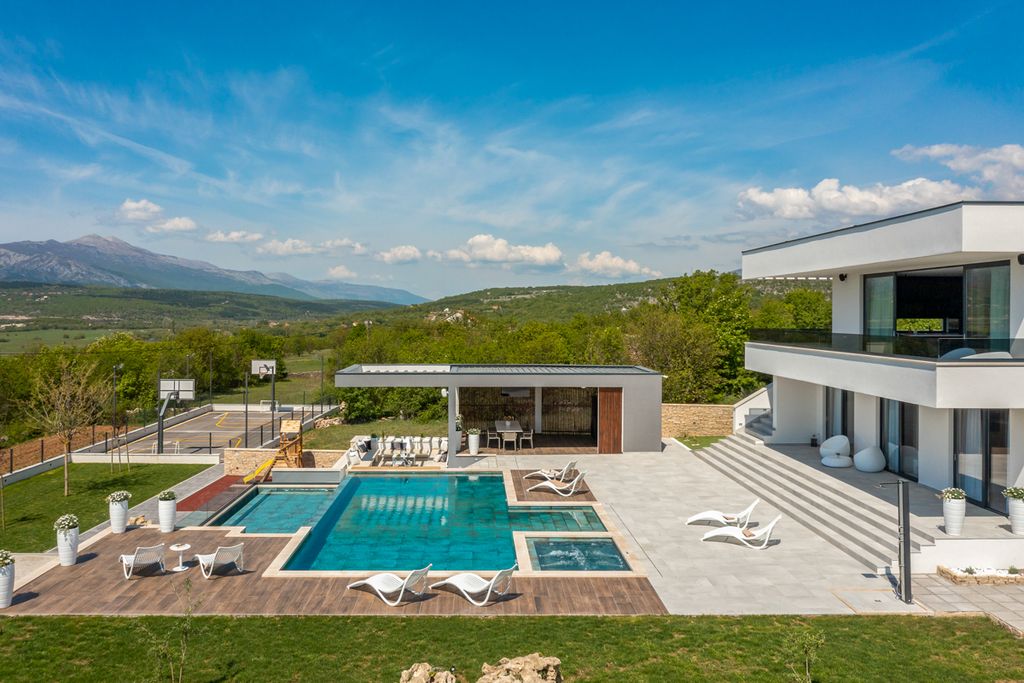 Villa Amalija Dalmatia Coast Olivers Travels 2