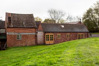 Chevaliers Cider Cottage Olivers Travels 1