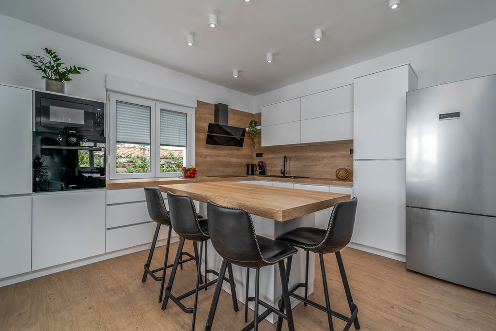 Villa Ivancica Dalmatia Coast Olivers Travels 5